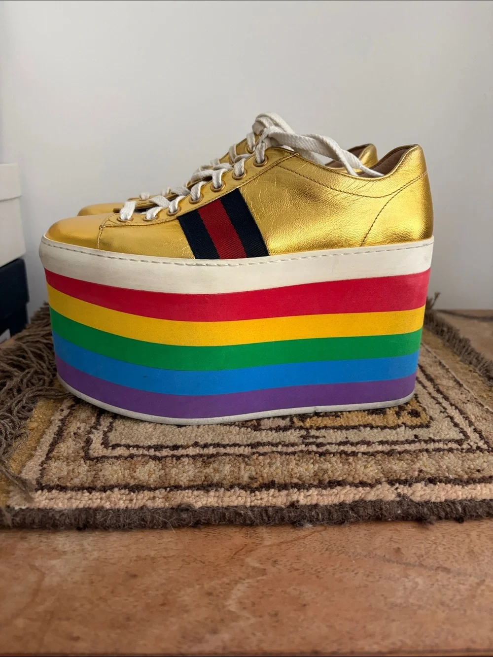 Gucci- PEGGY Gold Rainbow Platform Sneakers - Women's  Lace-Up sz 36 - DAMAGED